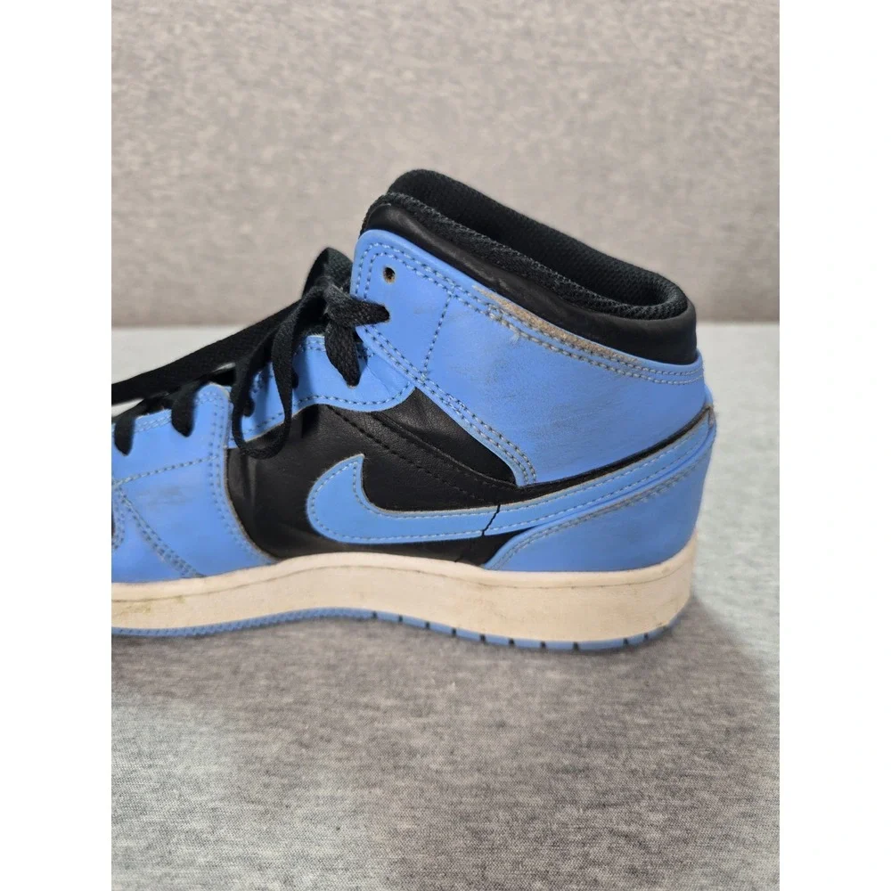 Air Jordan 1 Mid GS University Blue Black DQ8423-401 Size 6.5Y Kids Sneaker
